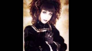 Moi Dix Mois Deflower [upl. by Anad]