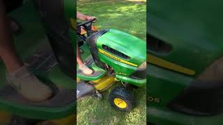 John Deere LA105 Riding Lawn Mower [upl. by Zitah]