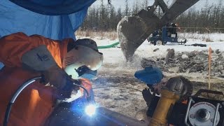 Pipeline Welding  Welding A Pull Head With Flux Core [upl. by Langelo819]