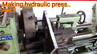 With a lathe you can make anything Making eccentric holes for the hydraulic frame [upl. by Kenay]