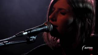 ALDOUS HARDING quotBeastquot Live  LAstrolabe  OrlĂŠans  ASTROTV [upl. by Alderson]