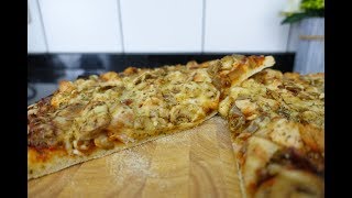 Pizza poulet champignon  Recette généreuse [upl. by Hadihsar804]