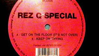 Rezonance Q  Get On The Floor Its Not Over [upl. by Cioffred]