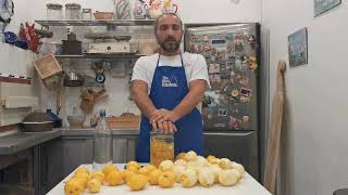 Limoncello di Capri fatto in casa [upl. by Dnarud795]