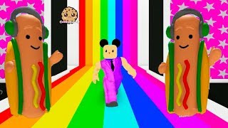 Giant Dancing Hot Dog Fashion Frenzy Dress Up Runway Show Video  Cookie Swirl C Roblox [upl. by Charie425]