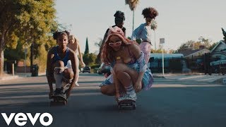 Doja Cat ft Avril Lavigne  Bottom Bitch MASHUP VIDEO [upl. by Apul]