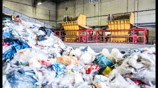 Vecoplan Sackaufreißer – Aufbereitung von Gelben Säcken für ein effizientes Recycling [upl. by Torrance]