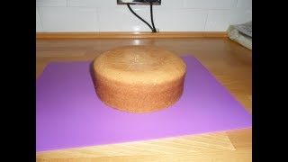 How to bake a deep 7 inch round moist Madeira Cake [upl. by Gillmore871]