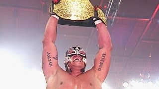 Rey Mysterio wins World Heavyweight Championship  WrestleMania 22 [upl. by Halik]