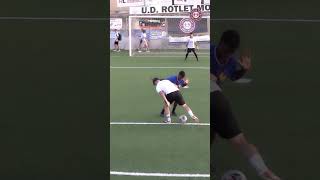 A RAS DE SUELO🔥🔪🔪🤺 shortvideo futbol shortvideo [upl. by Rolyak]