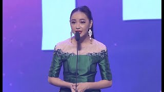 Final Dewi Remaja 2022  QampA Tracie Sinidol [upl. by Ahsykal]