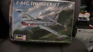 148 Revell F84G Thunderjet ReviewPreview [upl. by Sina590]