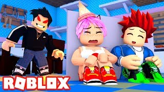 NOS PERSIGUEN HASTA LA COCINA  Roblox Murder Mystery 2 [upl. by Welcy]