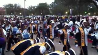 PVU Homecoming Tunnel  Marching Storm 2011 [upl. by Sallie]