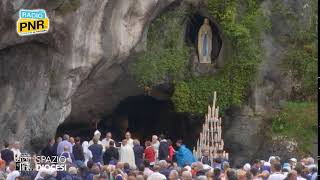 Pellegrinaggio a Lourdes  Santa Messa alla Grotta [upl. by Pius94]