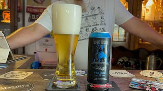 Schlitz The Bull  Malt Liquor  Pabst Brewing Co  59abv [upl. by Anerbes]