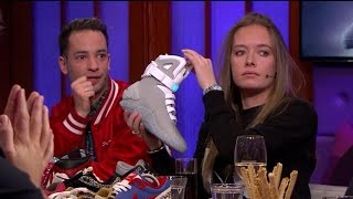 Verslaafd aan schoenen “Ik heb 550 paar sneakers”  RTL LATE NIGHT [upl. by Peppel]