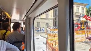 La tramvia in centro a Firenze il video del viaggio da San Marco a piazza della Libertà [upl. by Barram]