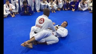 Armlock da guarda Roger Gracie ensina o segredo para o braço não escapar [upl. by Wahl]