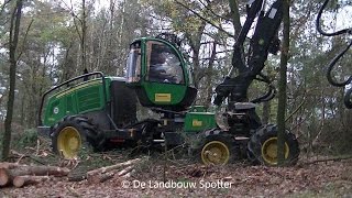 Bosbouw  Zweverink  Processor  John Deere 1270E  Bomen zagen [upl. by Inad765]