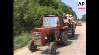 CroatiaBosnia  Krajinas Serb Refugee Exodus [upl. by Dnalevets32]