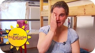 HOCHSCHWANGER UND DAS JUGENDAMT WILL IHRE KINDER Mutter in Not  SAT1 Frühstücksfernsehen  TV [upl. by Ellenoj]