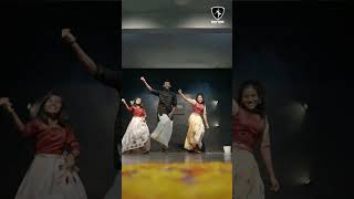 pennale pennale nee karimbu chakkara trending reels nrhythm dance crew [upl. by Hcra422]