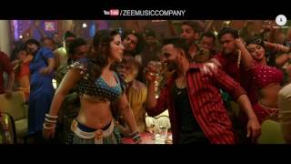 Laila Main Laila Raees ShahRukh Khan Sunny Leone Full Video HD Song 2017 [upl. by Lemrahc]