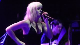 Broods  Free  Live Paris 2017 [upl. by Alejna]