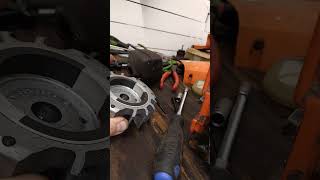 Husqvarna 254 som har skurit uwtlf chainsaw gds diy motorsåg [upl. by Stuckey]