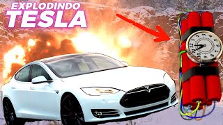 Explodindo um Tesla Model S com dinamite [upl. by Sawyor]