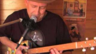 Cigar Box Slide Guitar  Robert Johnsons quotCome on in My Kitchenquot [upl. by Giustino]