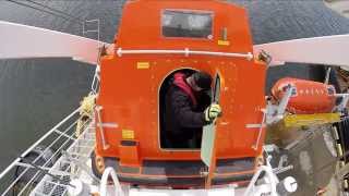 Freefall Lifeboat launch  NSCC Nautical Institute 2014 [upl. by Hastings]