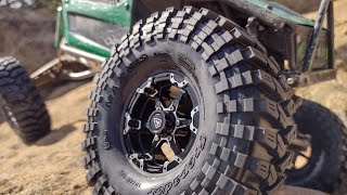 Proline Maxxis Trepador Tires Test Run Axial Capra [upl. by Haran]