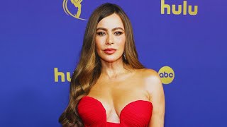 Sofía Vergara Stuns in a Gorgeous LowCut Gown at the 2024 Emmys [upl. by Seana93]