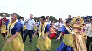 Sara Duterte 2023 Palarong Pambansa officials dance with students in closing ceremony [upl. by Gies]