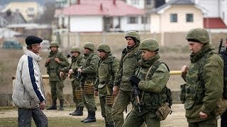 Venti di guerra in Ucraina faccia a faccia i militari russi e ucraini [upl. by Tnairb]