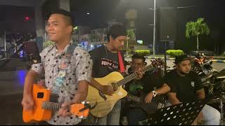 TUNGGULAH KASIH  ZIDAN FT TRI SUAKA COVER BY IKMAL HAKIMIE [upl. by Basso29]