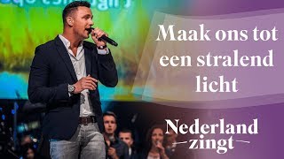 Nederland Zingt Dag 2016 Maak ons tot een stralend licht [upl. by Hoskinson]