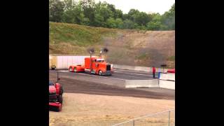 1400hp Kenworth vs Dodge Challenger 64 [upl. by Judye221]