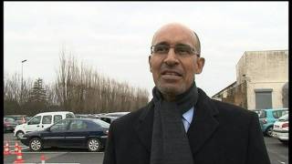 Sondageprésidentielle  réaction de Harlem Désir [upl. by Ahsiat630]