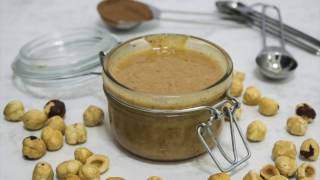 Easy hazelnut butter [upl. by Scoter]