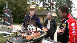 RCTV Gary King shows off his voithschneiderpropeller driven RC tug [upl. by Zsamot211]