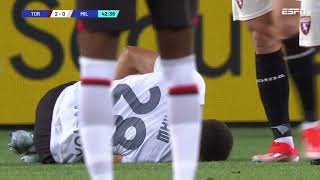 Malick Thiaw Soccer Nutshot Milan vs Torino 18052024 Pelotazo en los huevos [upl. by Nosittam]