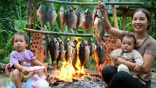 Harvest giant fish  make smoked fish preserve fish  cook food for pigs [upl. by Violet727]