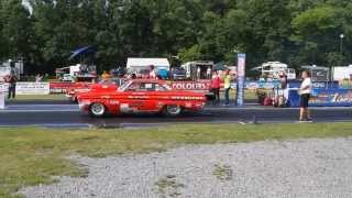 Arnie Beswick  Dick Estevez 2nd match race at the 2014 Nostalgia Nationals [upl. by Lak153]