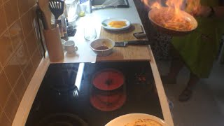 VideoRecept na Domácí flambované palačinky homemade pancakes flambéed [upl. by Edyaw334]