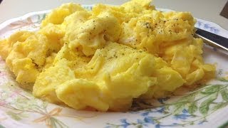 How to Cook Perfect Fluffy Scrambled Eggs [upl. by Doraj]