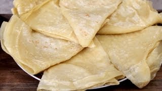 Recette de trid rougag crepes fines algeriennes  How to make Algerian thin pancakes [upl. by Haliehs181]