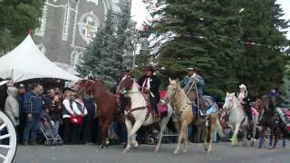 Parade du Festival de la Galette de Sarrasin part3 [upl. by Wolfie269]